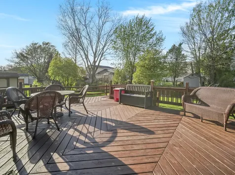 1112 Pheasant Trail Carol Stream IL 60188