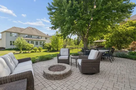 2612 Charlestowne Lane Naperville IL 60564