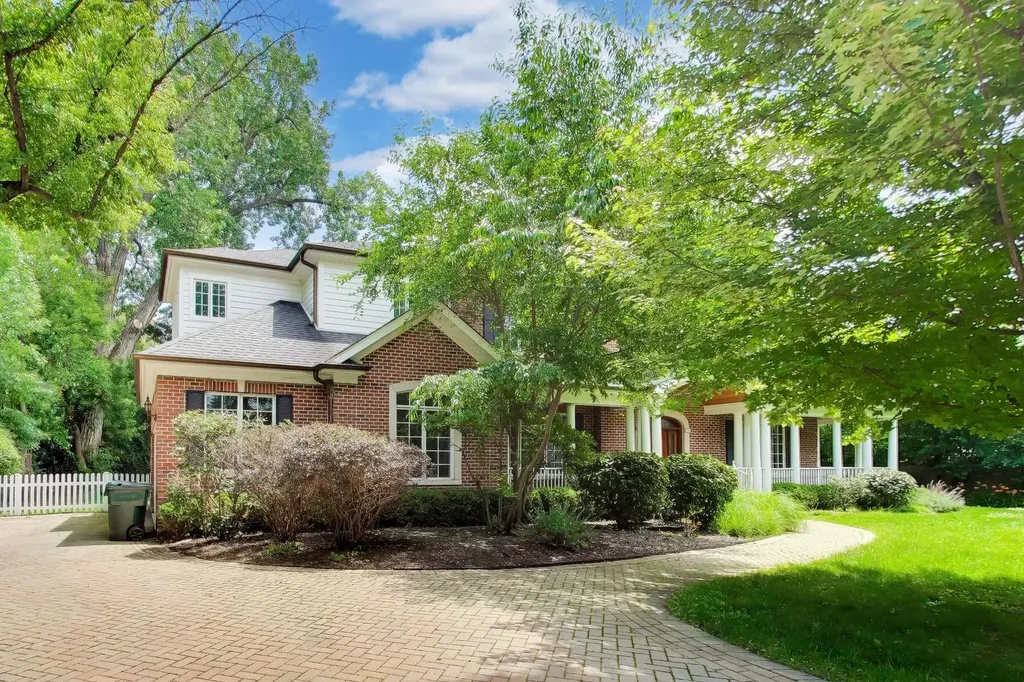 73 Locust Road Winnetka IL 60093