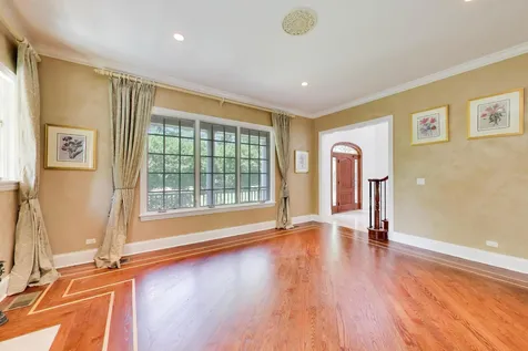 73 Locust Road Winnetka IL 60093