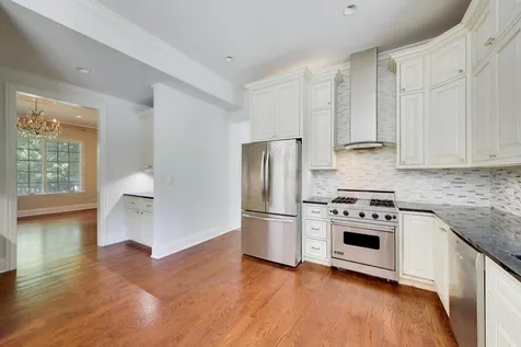 73 Locust Road Winnetka IL 60093