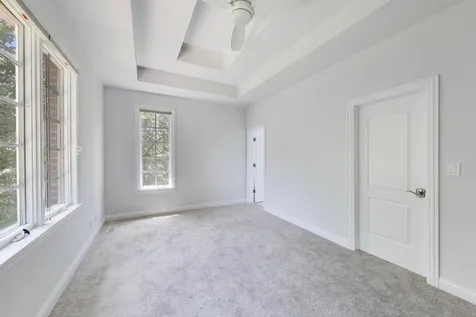 73 Locust Road Winnetka IL 60093