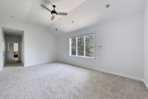 73 Locust Road Winnetka IL 60093