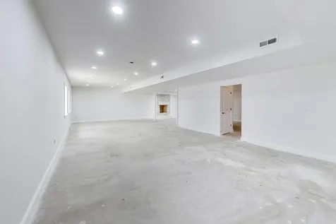 73 Locust Road Winnetka IL 60093