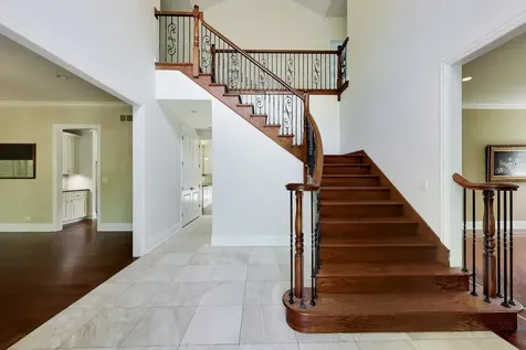 73 Locust Road Winnetka IL 60093