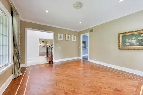 73 Locust Road Winnetka IL 60093