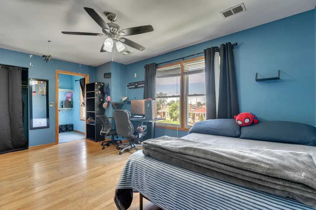 3801 West 80th Street Chicago IL 60652