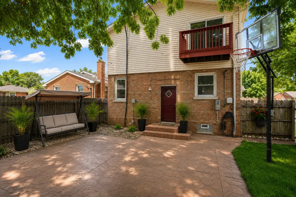 3801 West 80th Street Chicago IL 60652