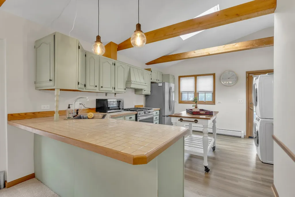 228 West Grove Street Lombard IL 60148