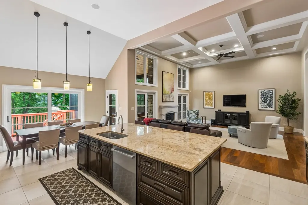 7817 West Emma Court Orland Park IL 60462