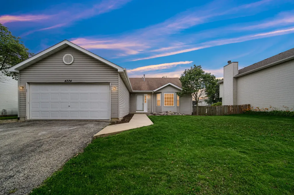 4224 Ashcott Lane Plainfield IL 60586