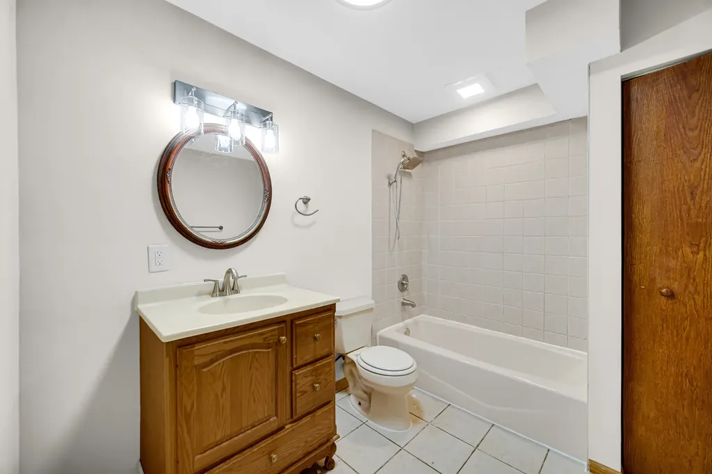 4224 Ashcott Lane Plainfield IL 60586
