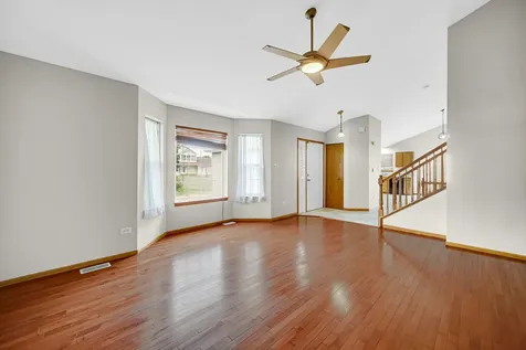 4224 Ashcott Lane Plainfield IL 60586