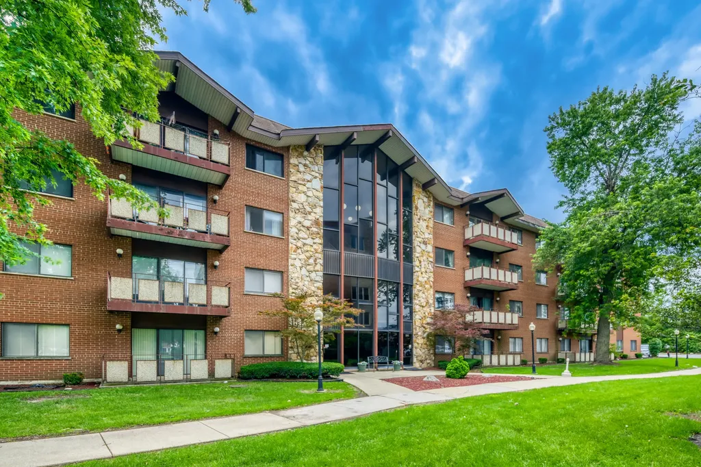 2311 183RD Street Homewood IL 60430