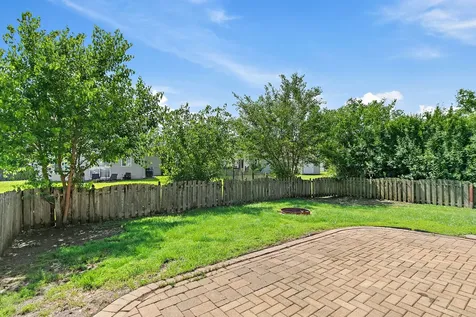 4320 Dillon Street Plano IL 60545