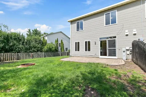 4320 Dillon Street Plano IL 60545
