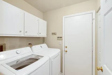1080 Victoria Drive Fox River Grove IL 60021