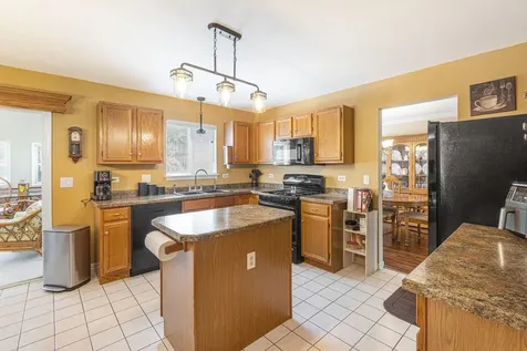 1080 Victoria Drive Fox River Grove IL 60021