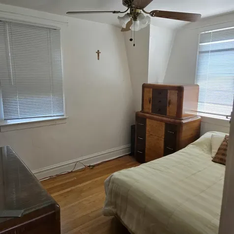 6213 West Newport Avenue Chicago IL 60634