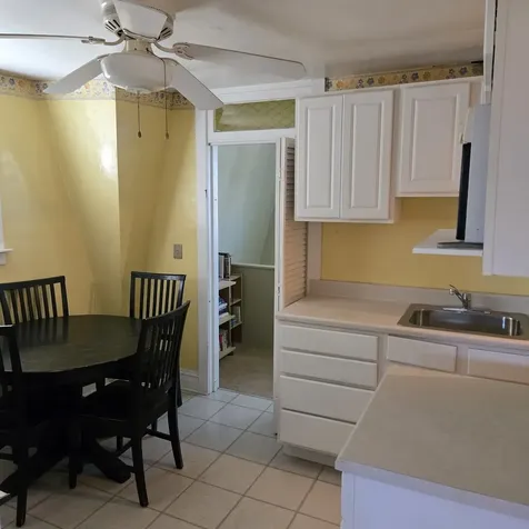 6213 West Newport Avenue Chicago IL 60634