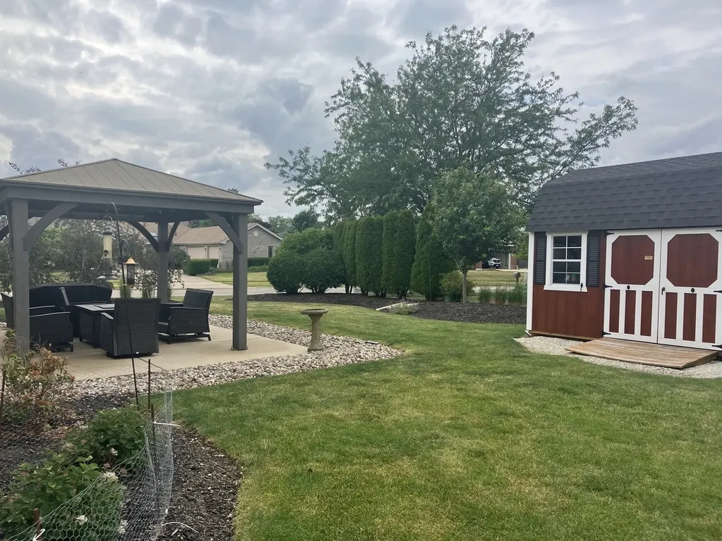 1061 Coyote Trail New Lenox IL 60451