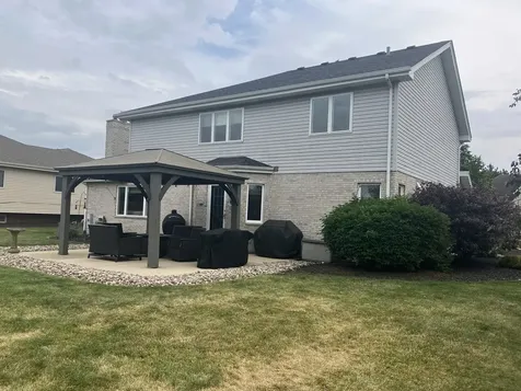 1061 Coyote Trail New Lenox IL 60451