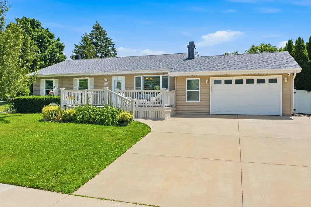 218 Windridge Drive Mchenry IL 60050