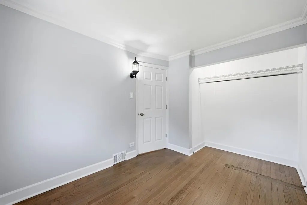 6337 South Lorel Avenue Chicago IL 60638