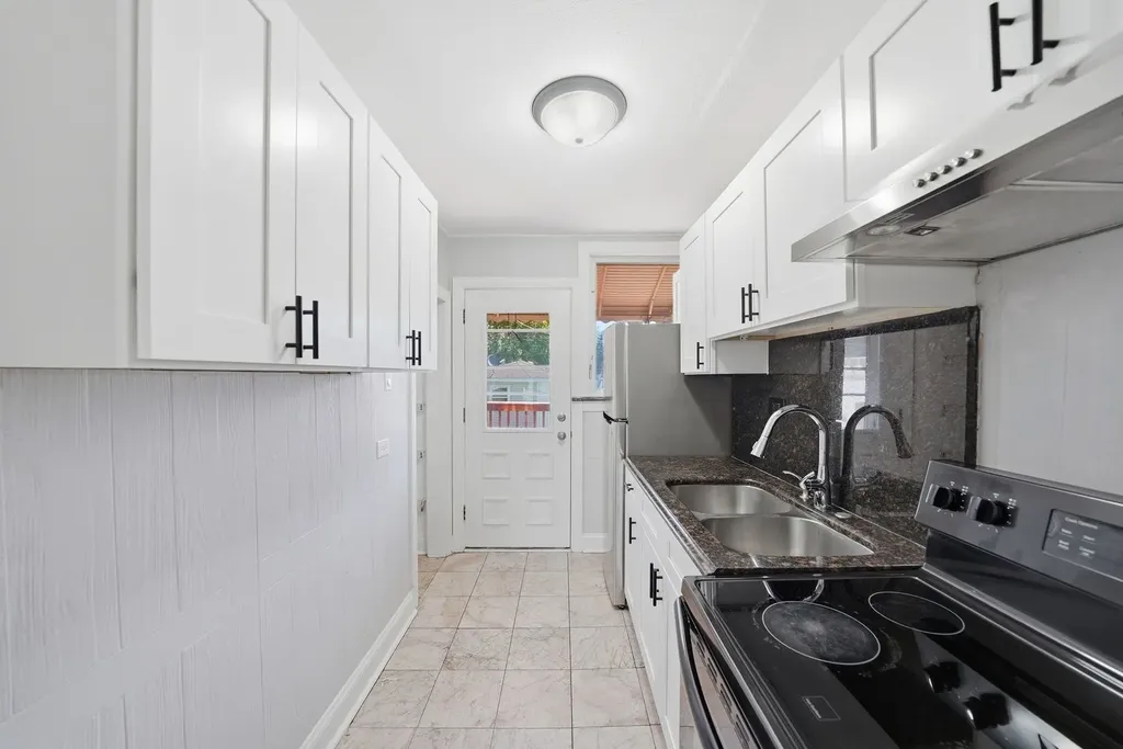 6337 South Lorel Avenue Chicago IL 60638