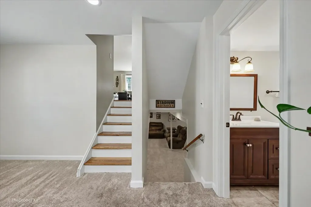 767 North Willow Road Elmhurst IL 60126