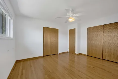9138 Four Winds Way Skokie IL 60076