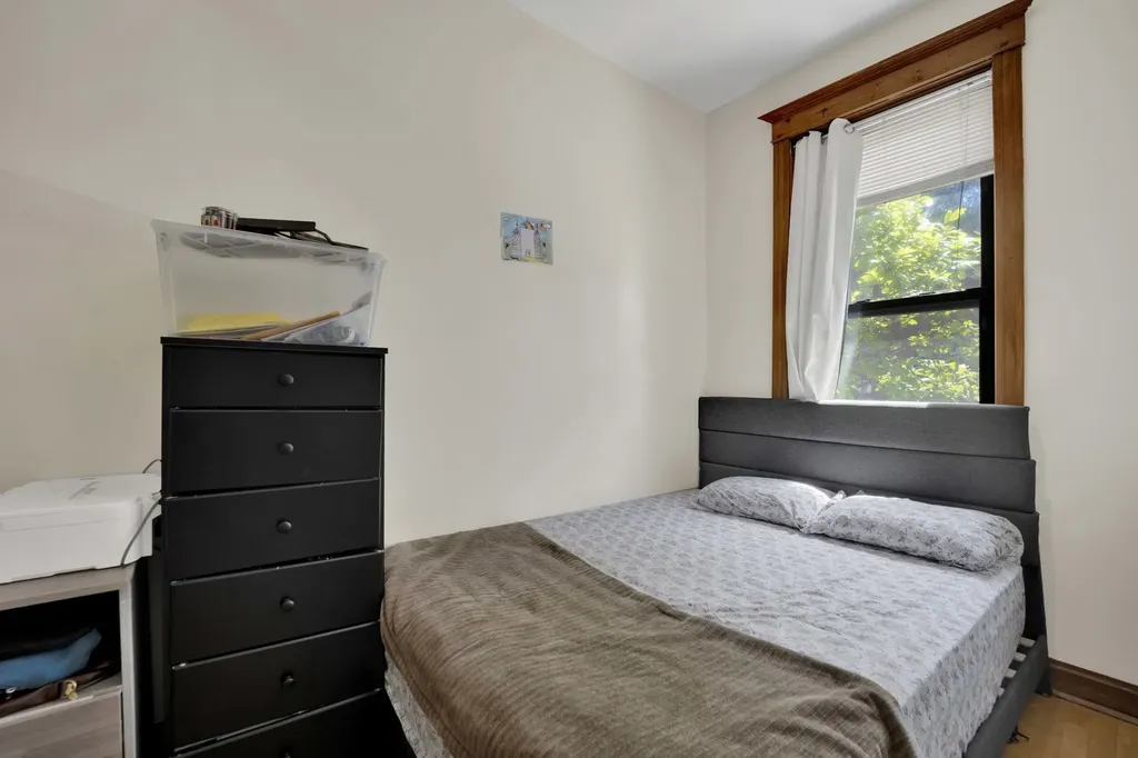 1404 West Flournoy Street Chicago IL 60607