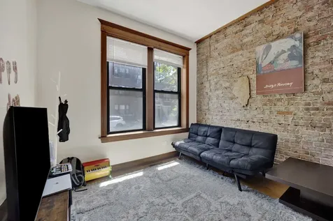 1404 West Flournoy Street Chicago IL 60607