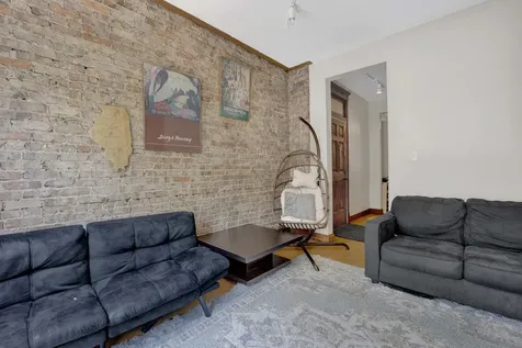 1404 West Flournoy Street Chicago IL 60607