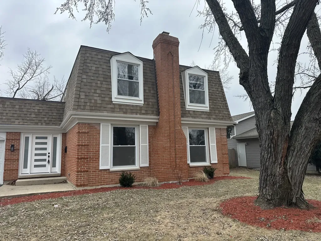 16 West Bailey Road Naperville IL 60565