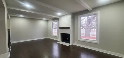 16 West Bailey Road Naperville IL 60565