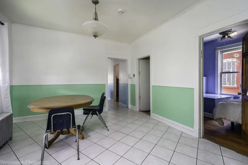 2416 North Rutherford Avenue Chicago IL 60607