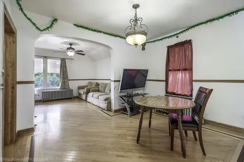 2416 North Rutherford Avenue Chicago IL 60607