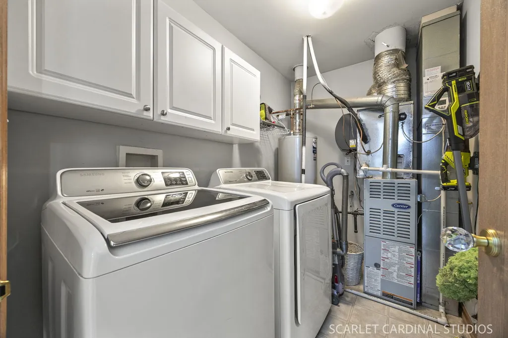 2413 Wilton Lane Aurora IL 60502