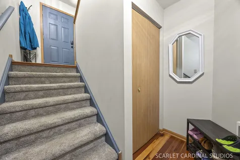 2413 Wilton Lane Aurora IL 60502