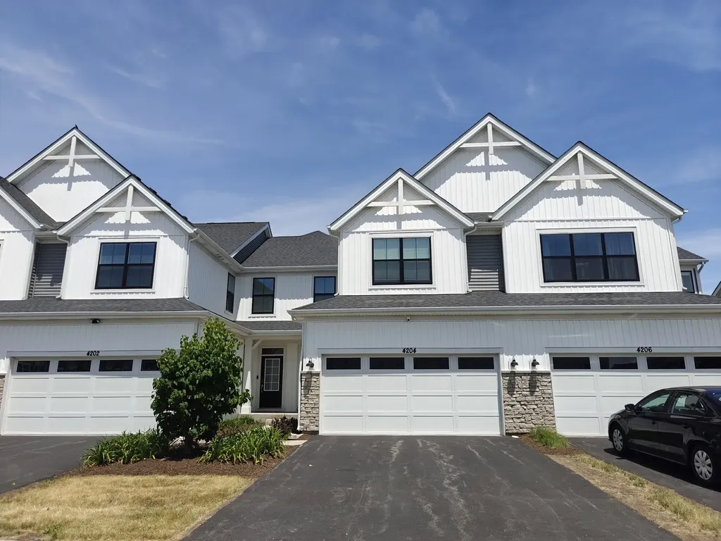 4204 Chelsea Manor Circle Aurora IL 60504