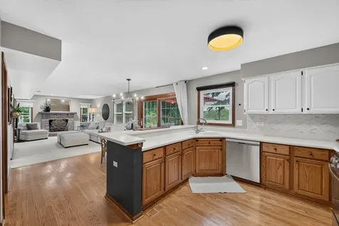 780 North Dexter Lane Hoffman Estates IL 60169