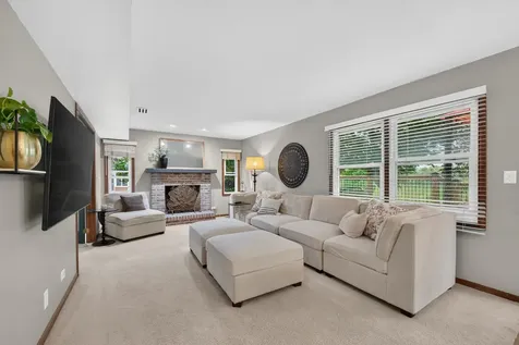 780 North Dexter Lane Hoffman Estates IL 60169
