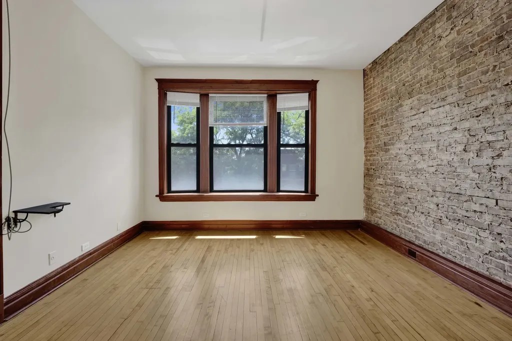 1404 West Flournoy Street Chicago IL 60607
