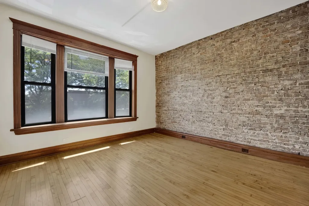 1404 West Flournoy Street Chicago IL 60607