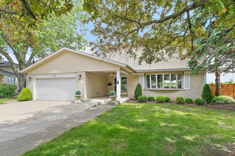 2019 East Avon Lane Arlington Heights IL 60004