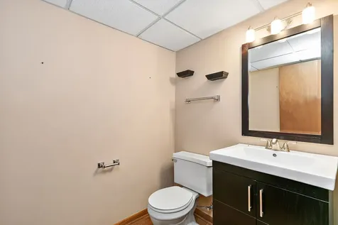 2019 East Avon Lane Arlington Heights IL 60004