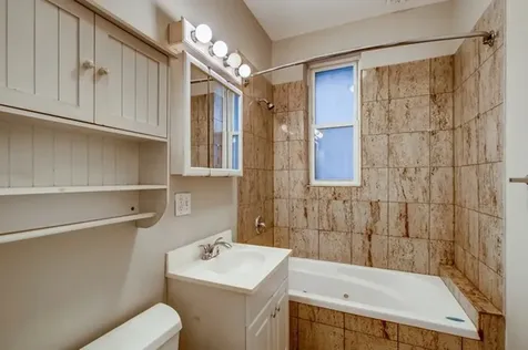 2403 North Hamlin Avenue Chicago IL 60647