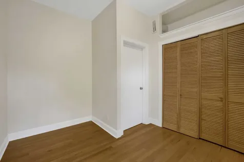 616 South Loomis Street Chicago IL 60607