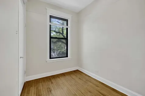 616 South Loomis Street Chicago IL 60607